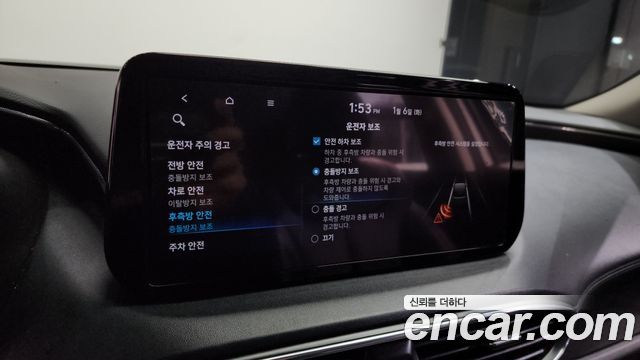 Hyundai Santafe 2021 — photo 18