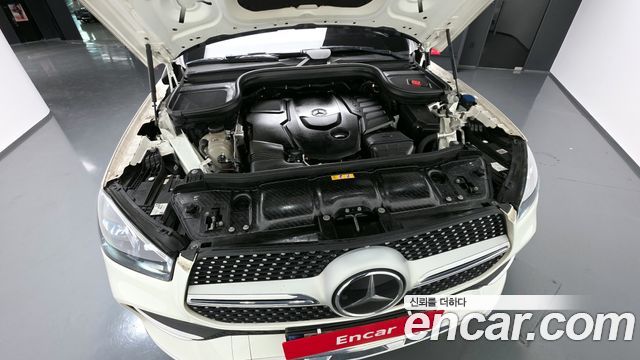 Mercedes-Benz GLE-Class 2023 — photo 6