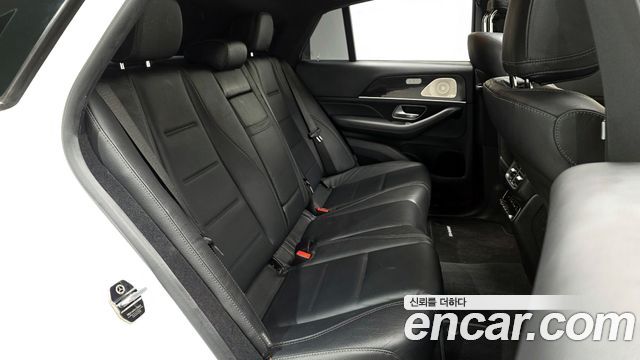 Mercedes-Benz GLE-Class 2023 — photo 12