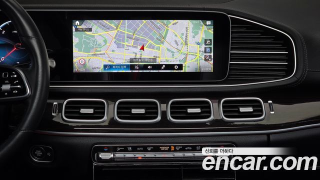 Mercedes-Benz GLE-Class 2023 — photo 14