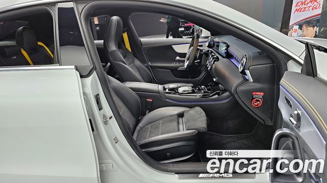 Mercedes-Benz CLA-Class 2021 — photo 10