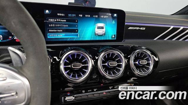 Mercedes-Benz CLA-Class 2021 — photo 14
