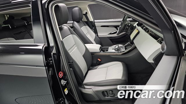 Land Rover Range Rover Evoque 2025 — photo 10