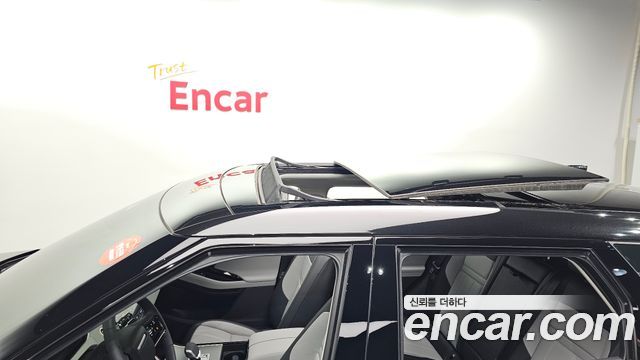 Land Rover Range Rover Evoque 2025 — photo 20