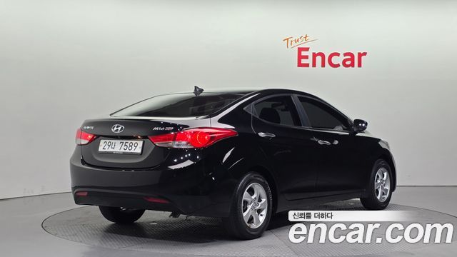 Hyundai AVANTE 2012 — photo 2