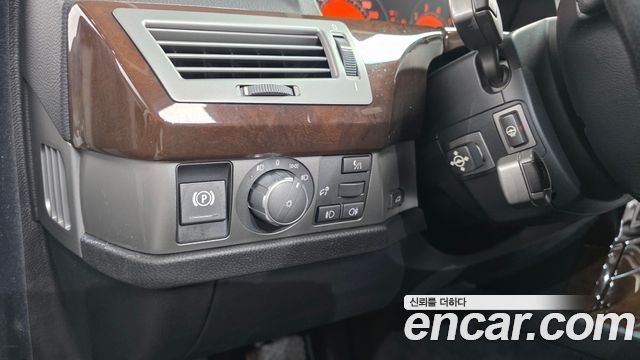 BMW 7-Series 2007 — photo 13