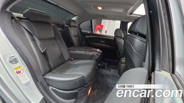 BMW 7-Series 2007 — photo 19