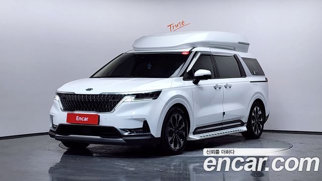 Kia Canival 2021 — photo 1