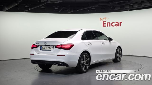 Mercedes-Benz A-Class 2024 — photo 2