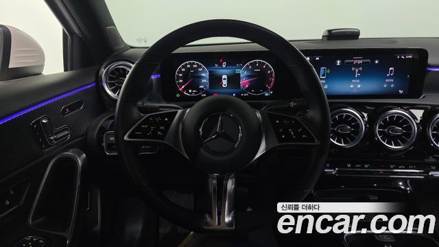 Mercedes-Benz A-Class 2024 — photo 13