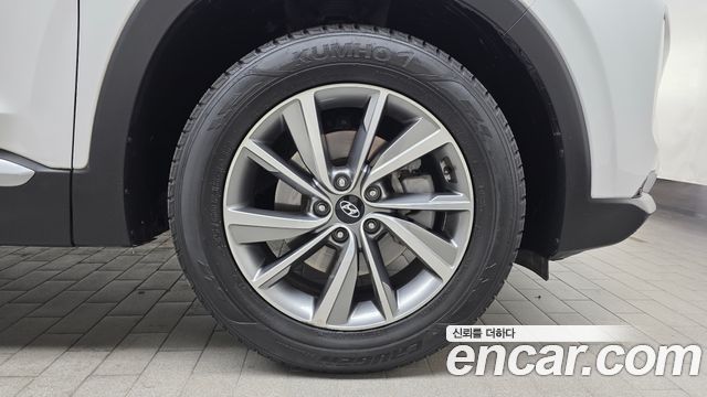 Hyundai Santafe 2020 — photo 5