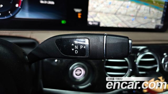 Mercedes-Benz S-Class 2019 — photo 9