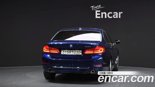 BMW 5-Series 2020 — photo 4