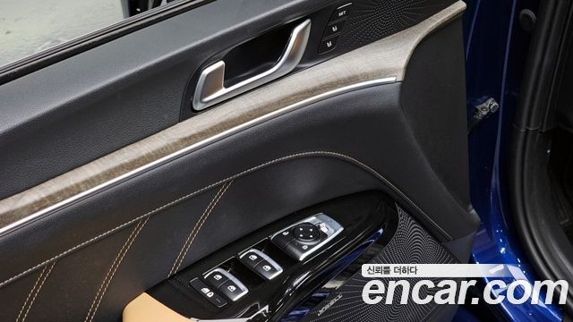 Kia K5 2021 — photo 18