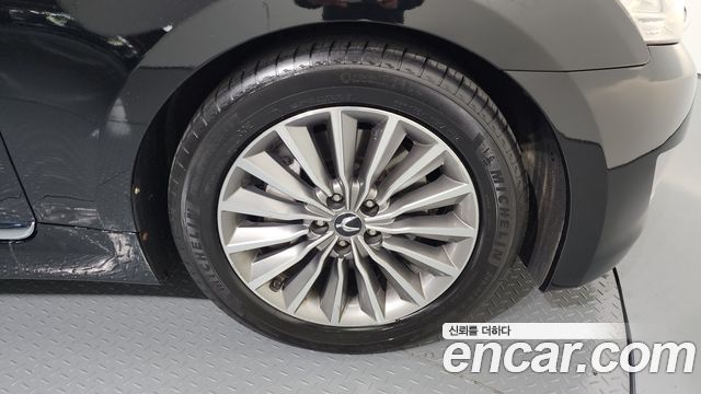 Hyundai Equus 2015 — photo 5
