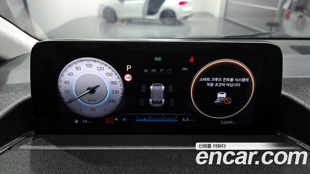 Hyundai Staria 2022 — photo 8