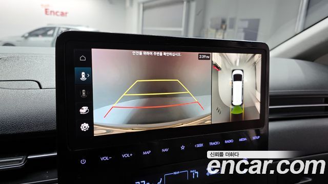 Hyundai Staria 2022 — photo 16