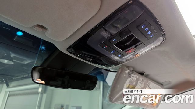 Hyundai Staria 2022 — photo 17