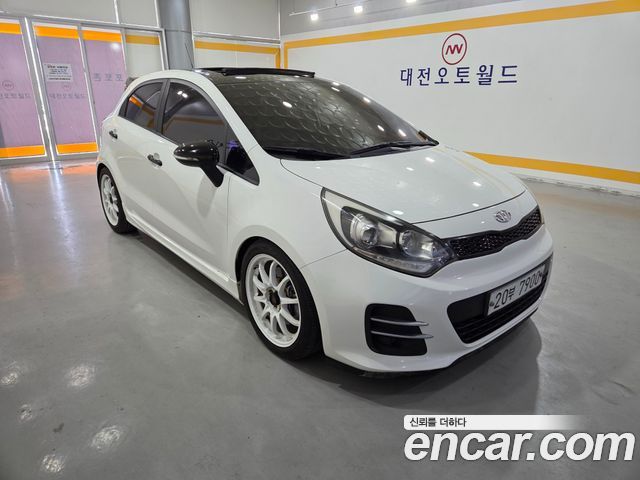Kia pride 2015 — photo 6