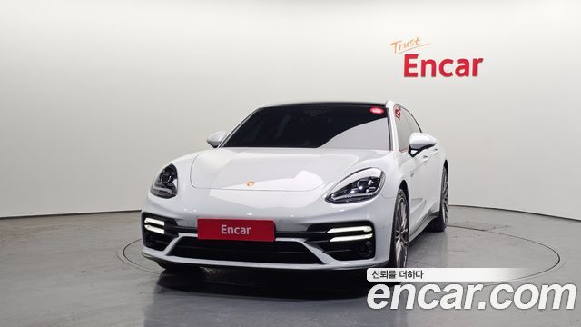 Porsche Panamera 2023 — photo 3
