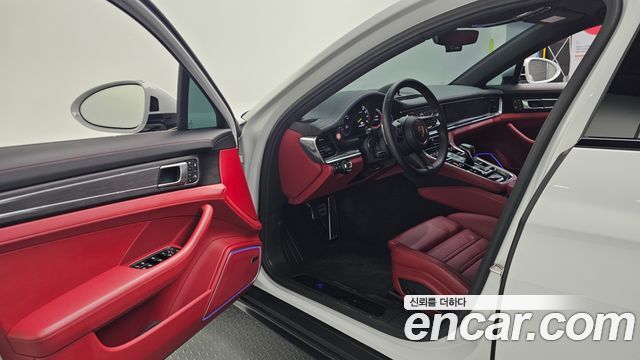 Porsche Panamera 2023 — photo 10