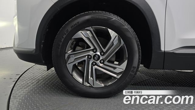 Hyundai Santafe 2021 — photo 5