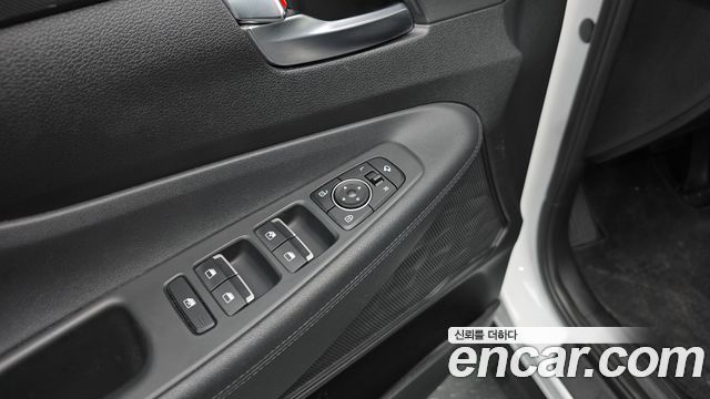 Hyundai Santafe 2021 — photo 17