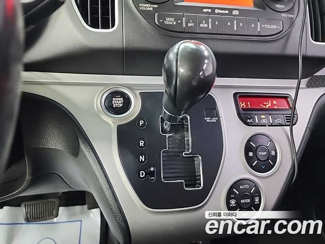 Kia RAY 2014 — photo 8