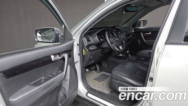 Kia Sorento 2014 — photo 11