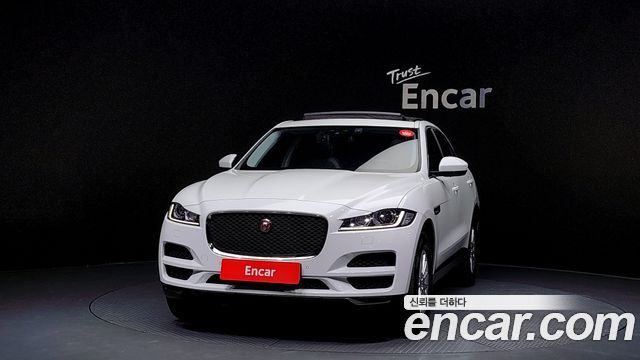 Jaguar F-PACE 2018 — photo 3