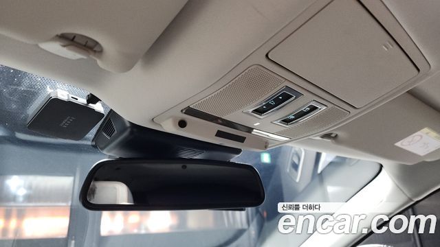 Jaguar F-PACE 2018 — photo 17