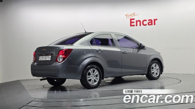 Chevrolet Korea Aveo 2014 — photo 2