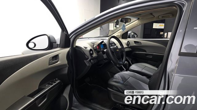 Chevrolet Korea Aveo 2014 — photo 11