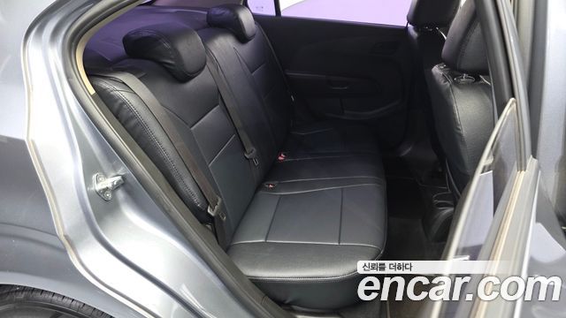 Chevrolet Korea Aveo 2014 — photo 12