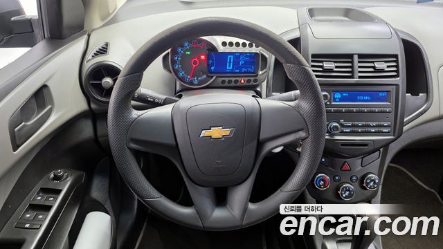 Chevrolet Korea Aveo 2014 — photo 13