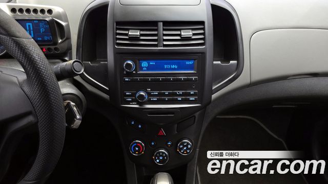 Chevrolet Korea Aveo 2014 — photo 18