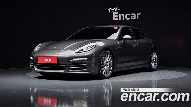 Porsche Panamera 2016 — photo 1