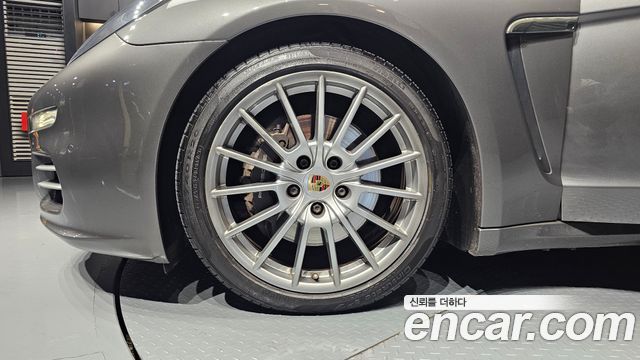 Porsche Panamera 2016 — photo 5
