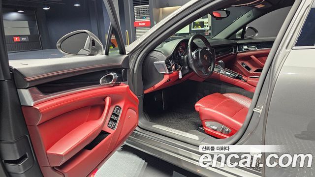 Porsche Panamera 2016 — photo 11