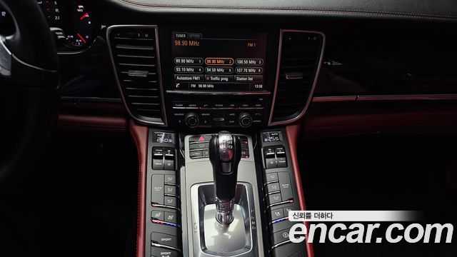 Porsche Panamera 2016 — photo 14