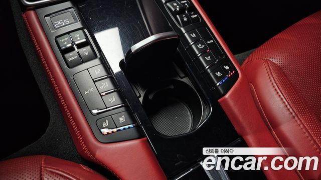 Porsche Panamera 2016 — photo 19