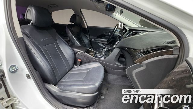 Hyundai Grandeur 2015 — photo 10