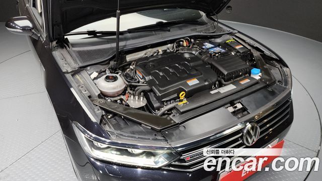 Volkswagen Passat 2018 — photo 6