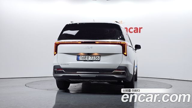 Kia Canival 2024 — photo 4