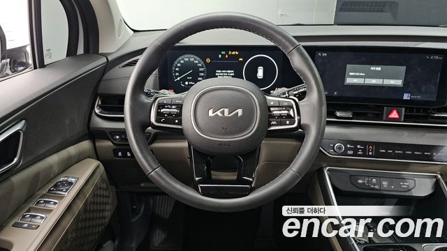 Kia Canival 2024 — photo 13