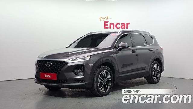 Hyundai Santafe 2019 — photo 1