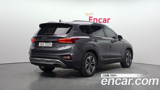 Hyundai Santafe 2019 — photo 2