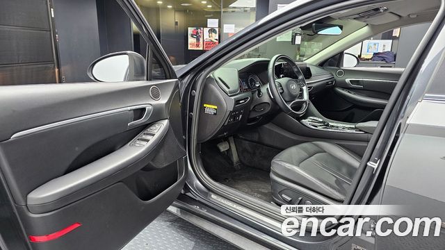 Hyundai Sonata 2020 — photo 11