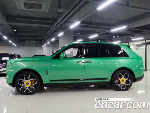 Rolls-Royce Cullinan 2023 — photo 2