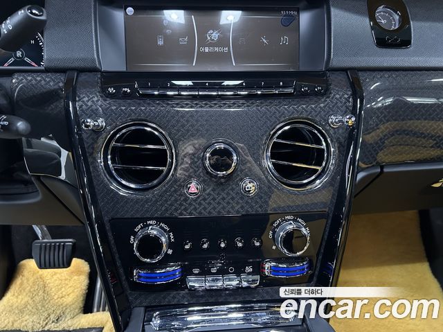 Rolls-Royce Cullinan 2023 — photo 11